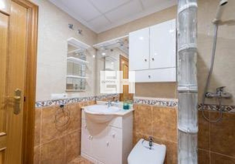 Wiederverkauf - Wohnung - Torrevieja - Playa del Cura
