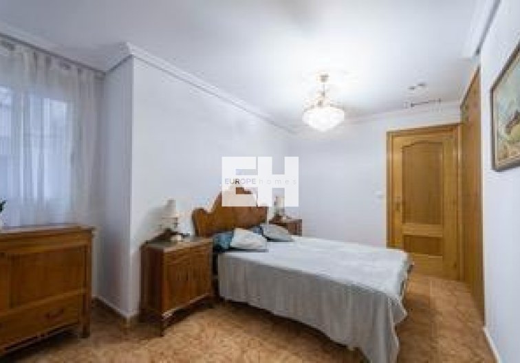 Wiederverkauf - Wohnung - Torrevieja - Playa del Cura