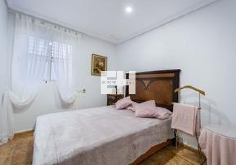 Wiederverkauf - Wohnung - Torrevieja - Playa del Cura