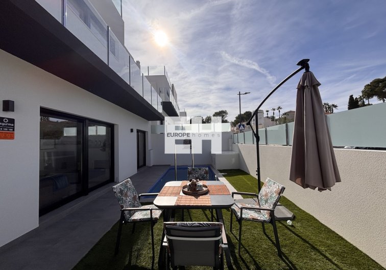 Wiederverkauf - villa - Villamartin - Costa Blanca