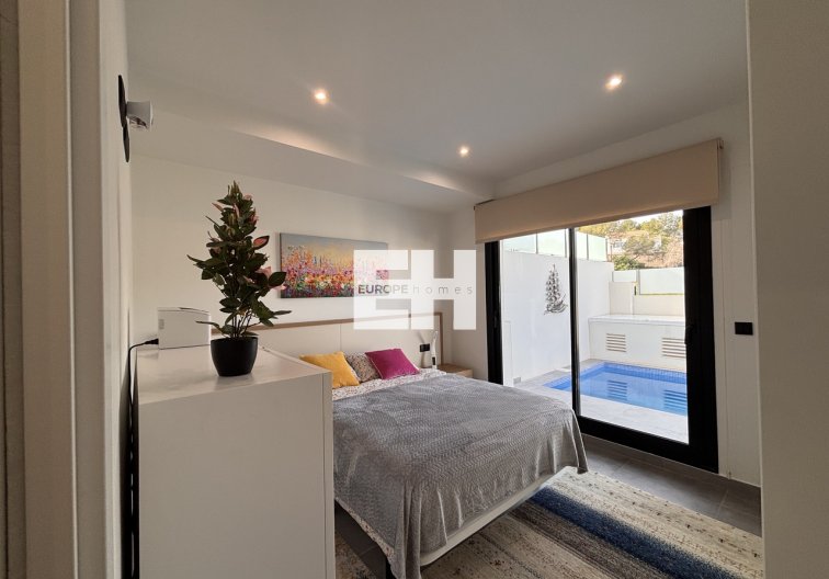 Wiederverkauf - villa - Villamartin - Costa Blanca