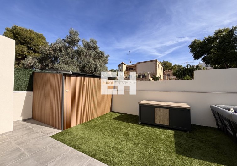 Wiederverkauf - villa - Villamartin - Costa Blanca