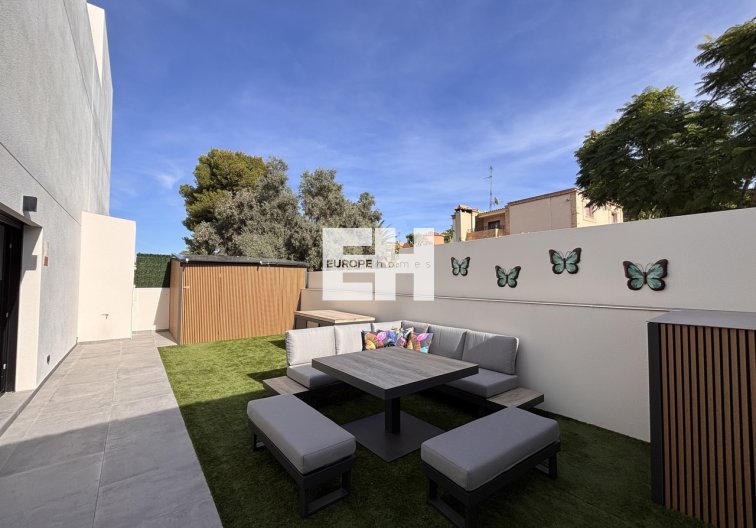 Wiederverkauf - villa - Villamartin - Costa Blanca