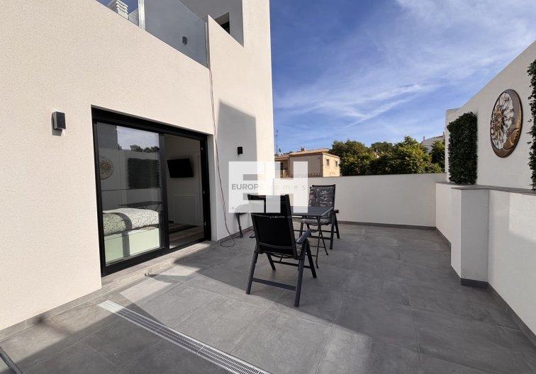 Wiederverkauf - villa - Villamartin - Costa Blanca