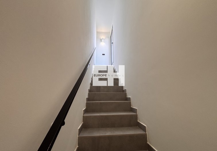 Wiederverkauf - villa - Villamartin - Costa Blanca
