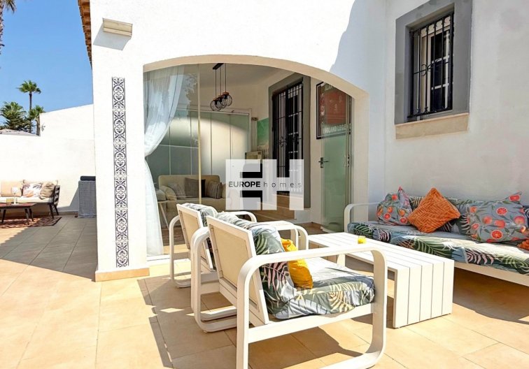 Wiederverkauf - villa - Orihuela Costa - Costa Blanca