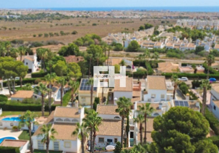 Wiederverkauf - villa - Orihuela Costa - Costa Blanca