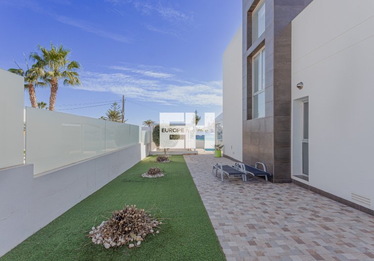 Revente - villa - Orihuela Costa - Costa Blanca