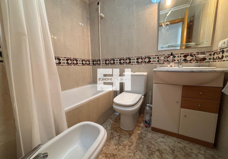 Wiederverkauf - Wohnung - Torrevieja - Playa del Cura