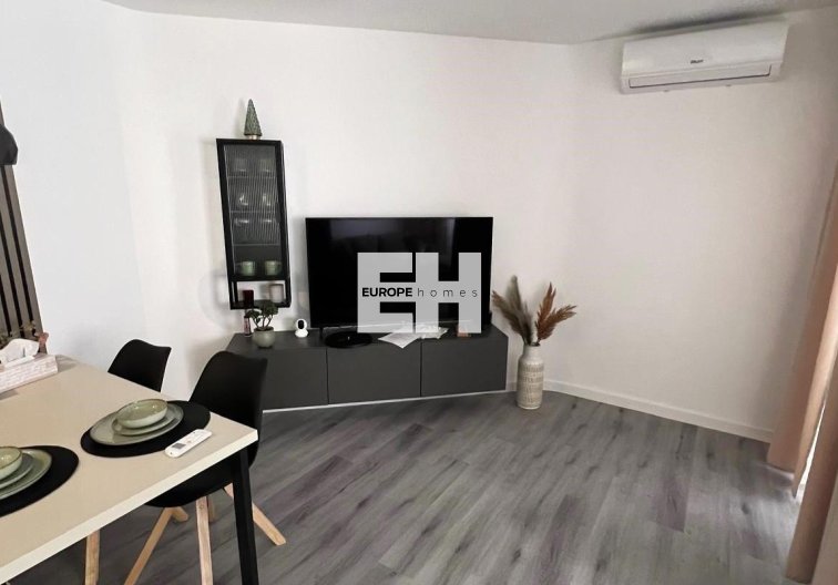 Resale - Apartment - Torrevieja - Curva Del Palangre