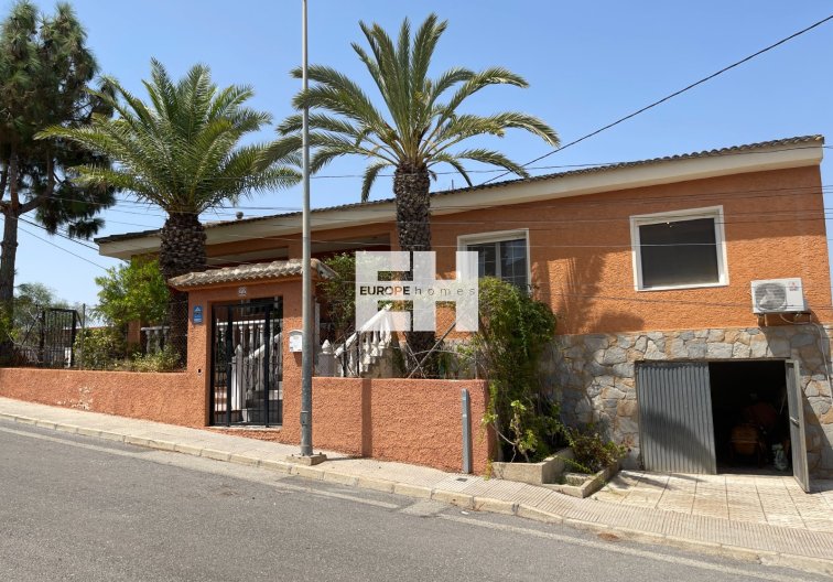 Herverkoop - villa - Benijofar - Costa Blanca