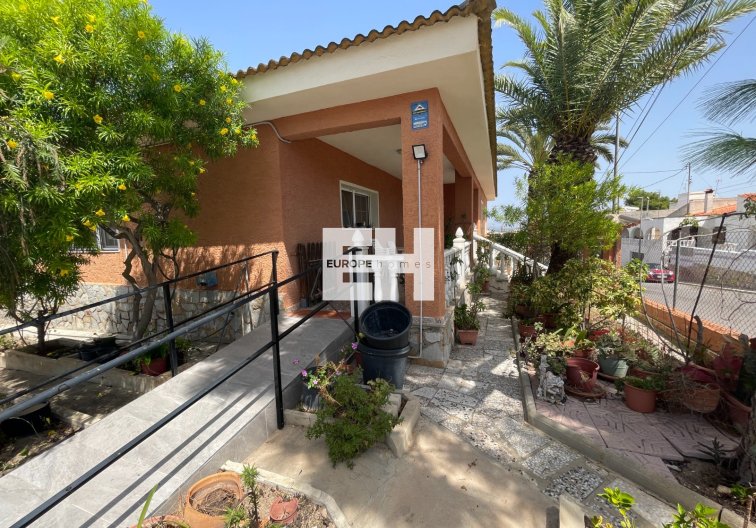 Herverkoop - villa - Benijofar - Costa Blanca