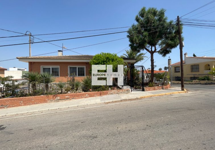 Herverkoop - villa - Benijofar - Costa Blanca
