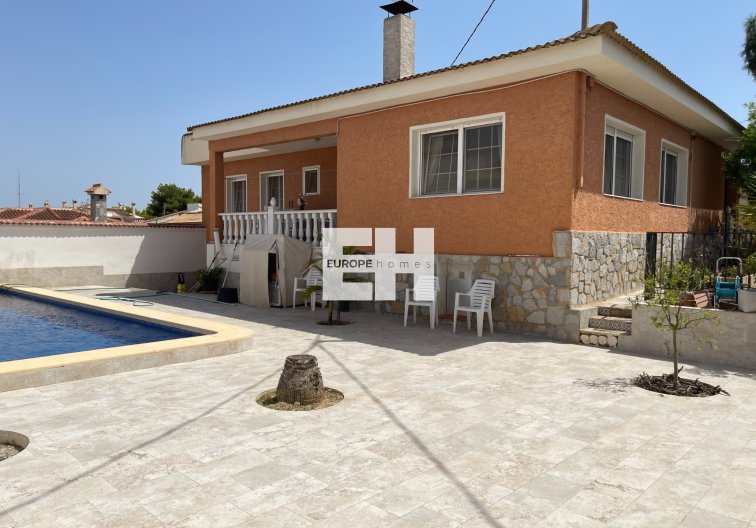 Herverkoop - villa - Benijofar - Costa Blanca