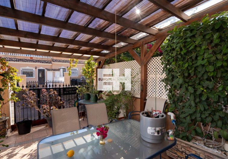 Resale - town house - Orihuela Costa - Los Dolses