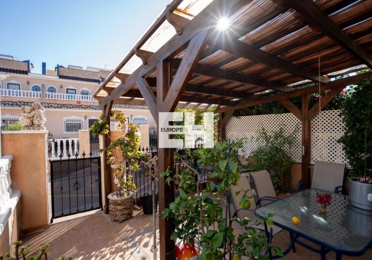 Resale - town house - Orihuela Costa - Los Dolses