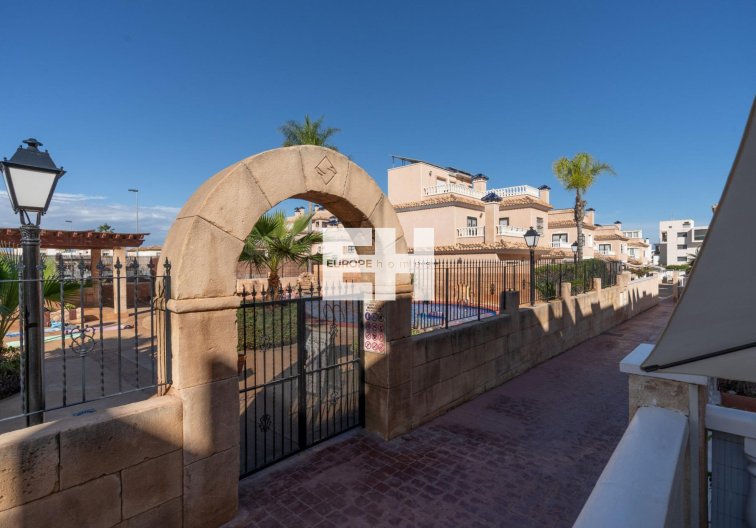 Resale - town house - Orihuela Costa - Los Dolses
