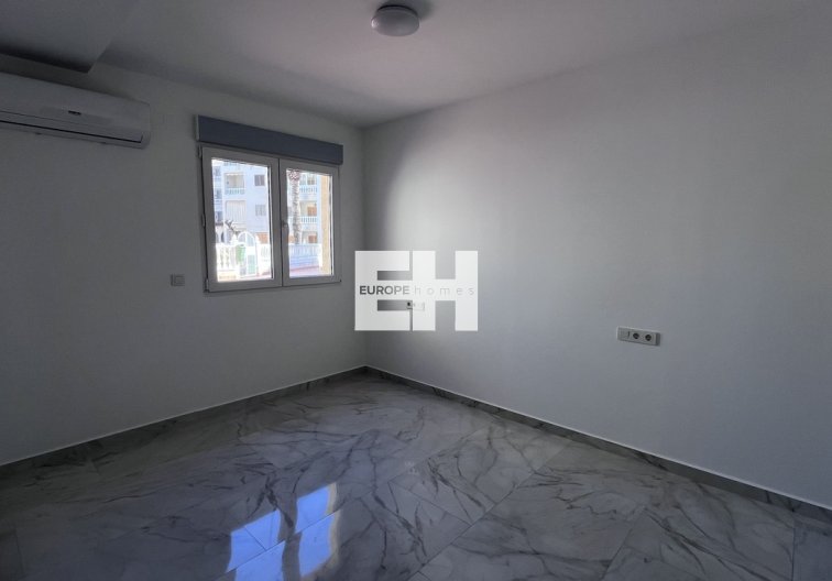 Herverkoop - Bungalow - Torrevieja
