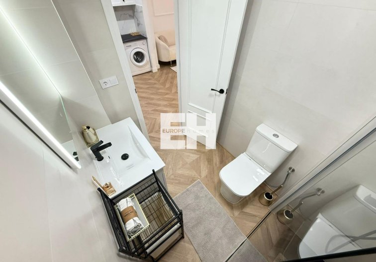 Resale - Apartment - Torrevieja - Parque De Las Naciones