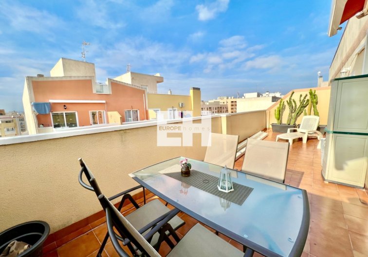 Segunda mano - Atico - Torrevieja - Centro