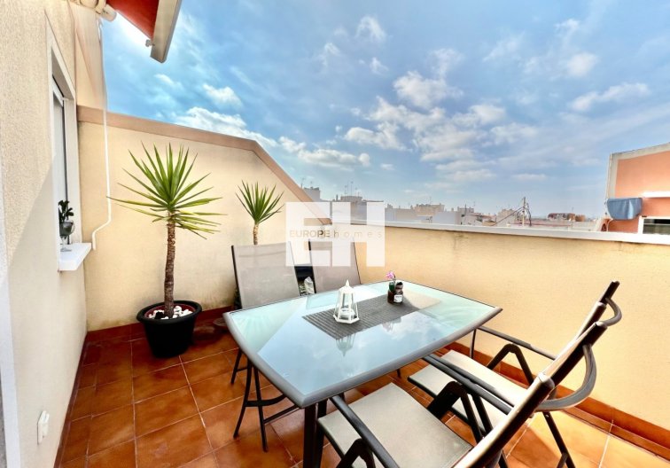 Segunda mano - Atico - Torrevieja - Centro