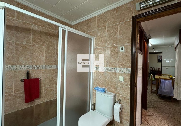 Segunda mano - Apartamento  - Torrevieja - Estacion De Autobuses