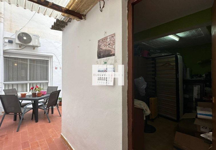 Segunda mano - Apartamento  - Torrevieja - Estacion De Autobuses