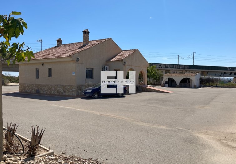 Revente - villa - Crevillent - Inland