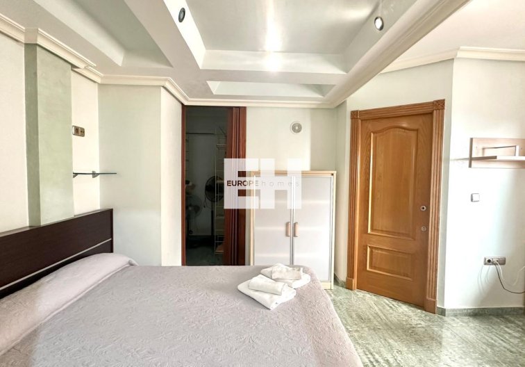 Resale - Penthouse - Torrevieja