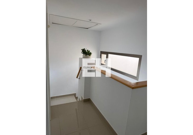 Herverkoop - town house - Torrevieja - Punta Prima