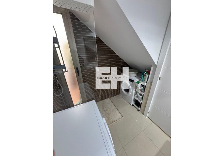 Herverkoop - town house - Torrevieja - Punta Prima