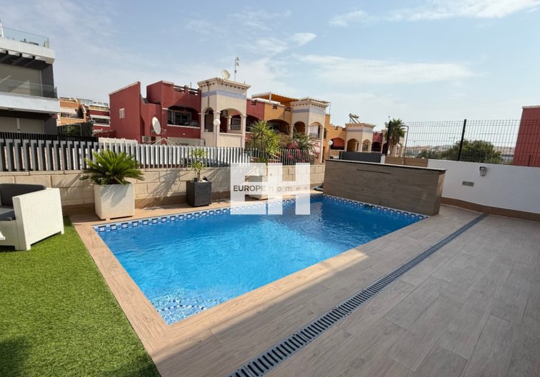 Segunda mano - villa - Orihuela - Inland