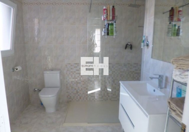 Revente - villa - Playa Flamenca - Costa Blanca