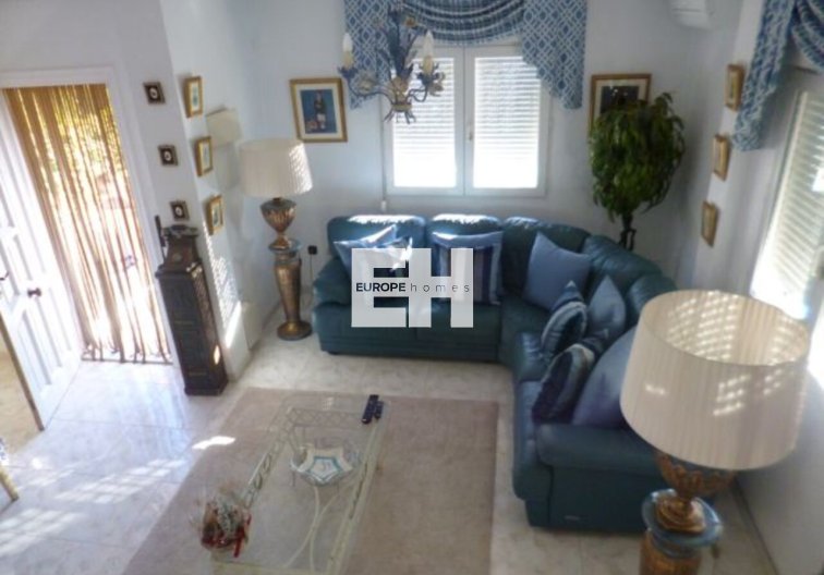 Revente - villa - Playa Flamenca - Costa Blanca