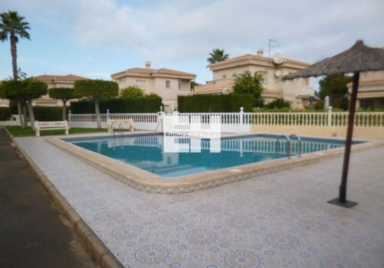 Revente - villa - Playa Flamenca - Costa Blanca