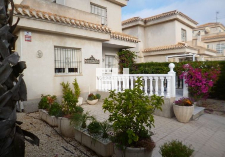 Revente - villa - Playa Flamenca - Costa Blanca