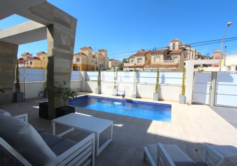 Revente - villa - Villamartin - El Galan