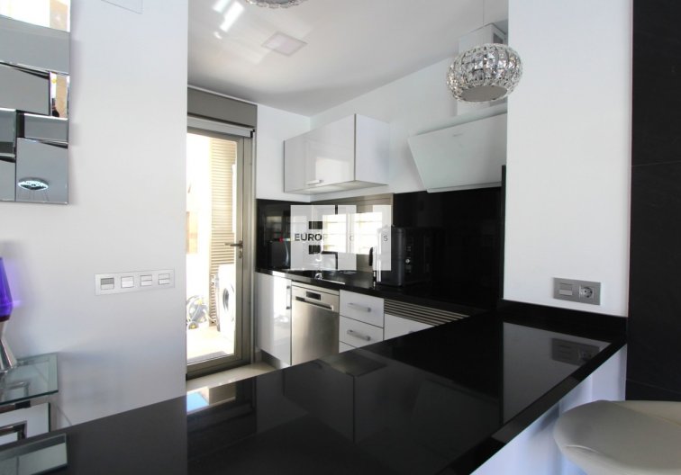 Revente - villa - Villamartin - El Galan