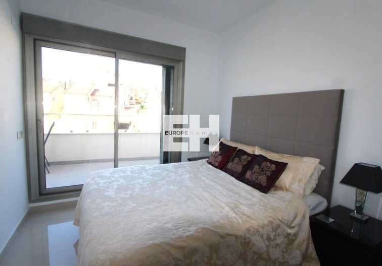 Revente - villa - Villamartin - El Galan
