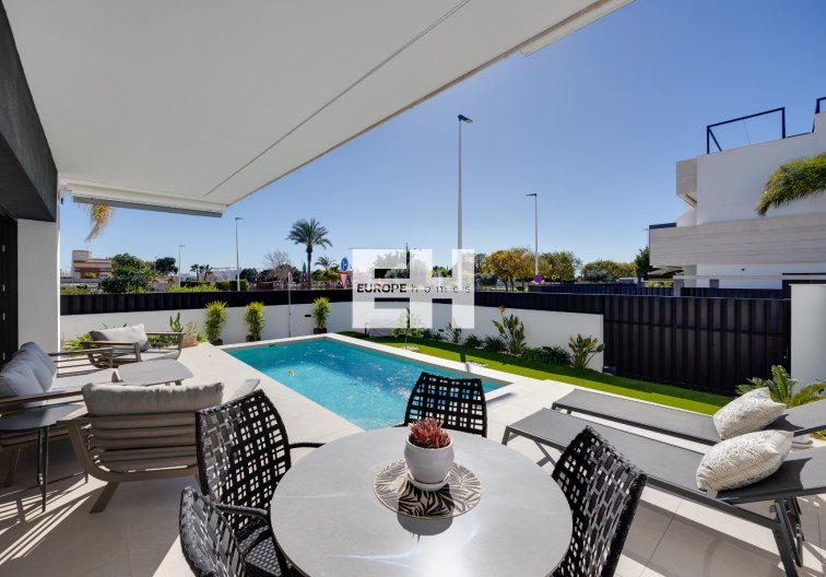 Wiederverkauf - Bungalow - Pilar de la Horadada - Costa Blanca