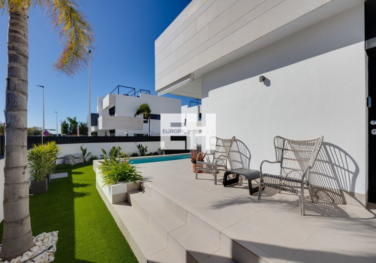 Wiederverkauf - Bungalow - Pilar de la Horadada - Costa Blanca