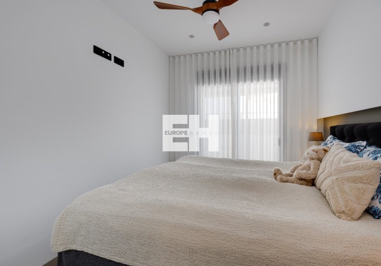 Wiederverkauf - Bungalow - Pilar de la Horadada - Costa Blanca