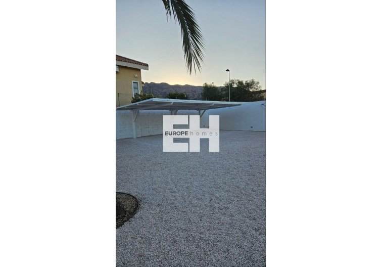 Revente - villa - Orihuela - Urb. Montepinar