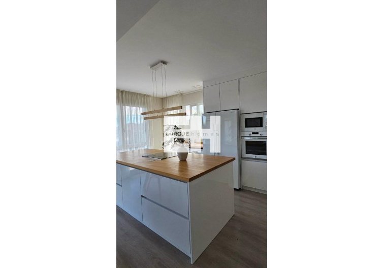 Revente - villa - Orihuela - Urb. Montepinar