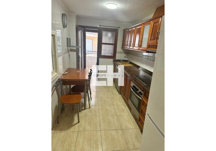 Segunda mano - Apartamento  - Torrevieja - El Acequión - Los Náufragos