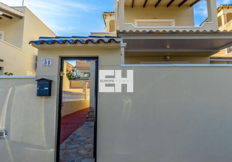 Revente - villa - Orihuela Costa - Costa Blanca