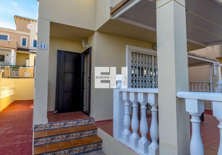 Revente - villa - Orihuela Costa - Costa Blanca