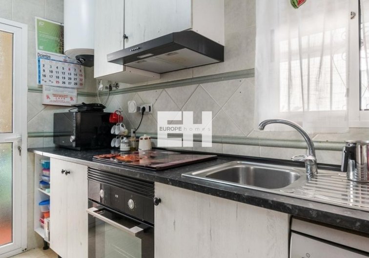 Revente - villa - Orihuela Costa - Costa Blanca