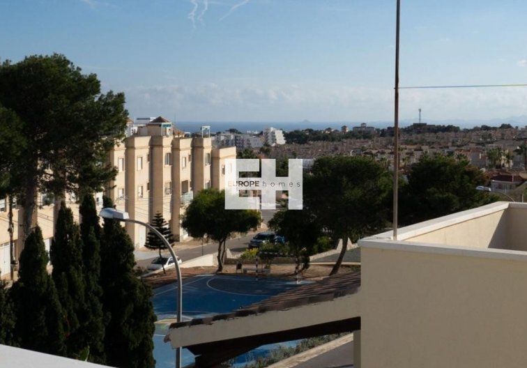 Revente - villa - Orihuela Costa - Costa Blanca