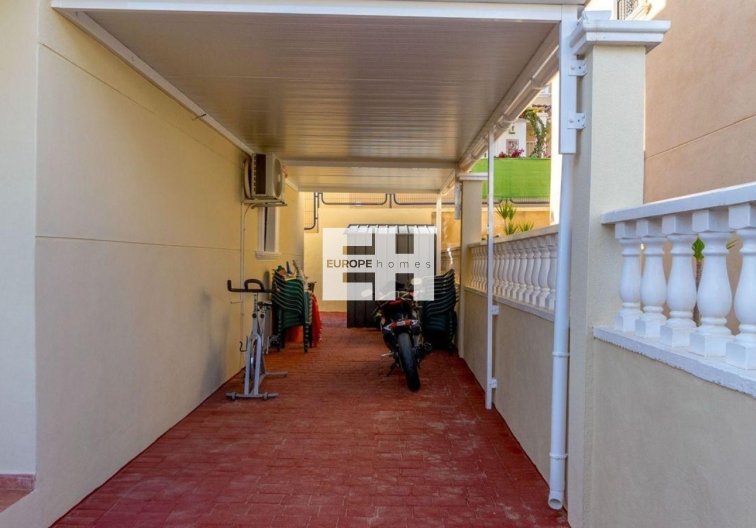 Revente - villa - Orihuela Costa - Costa Blanca